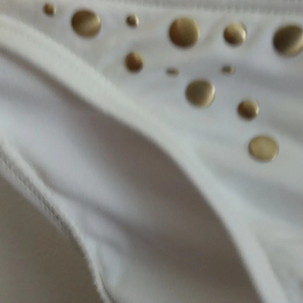 #19 VOLCOM SIGNATURE Grometed Bandeau Top & String Bottom bikini NWT - Picture 4 of 8